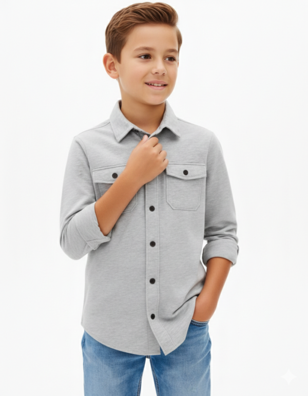 Camisa gris de manga larga con bolsillos infantil  Talla 10